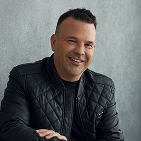 Jos� El�as Navarro